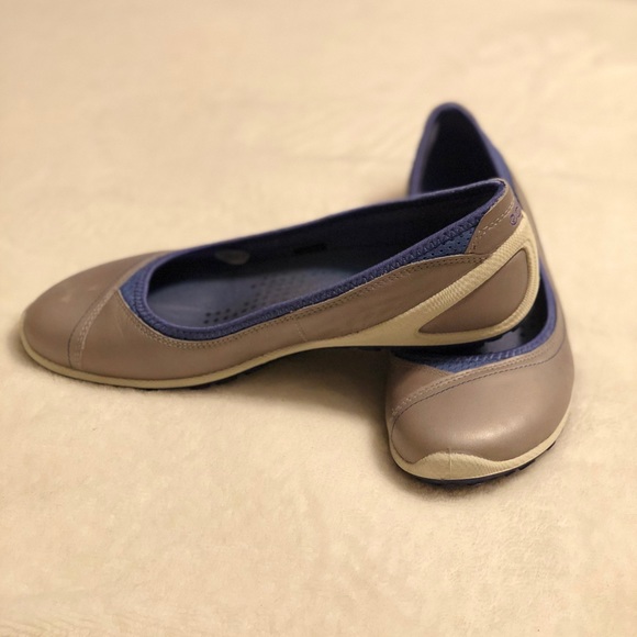 ecco biom ballerina flat